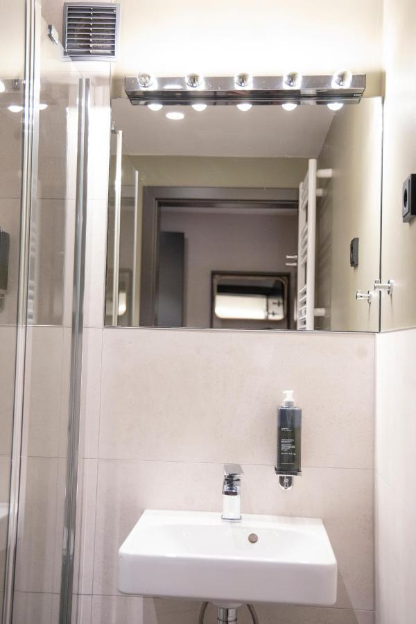 Munich Rooms Hotel מראה חיצוני תמונה